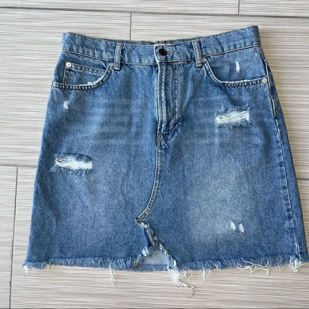 We the Free Hallie Washed Denim Distressed Skirt Size 28